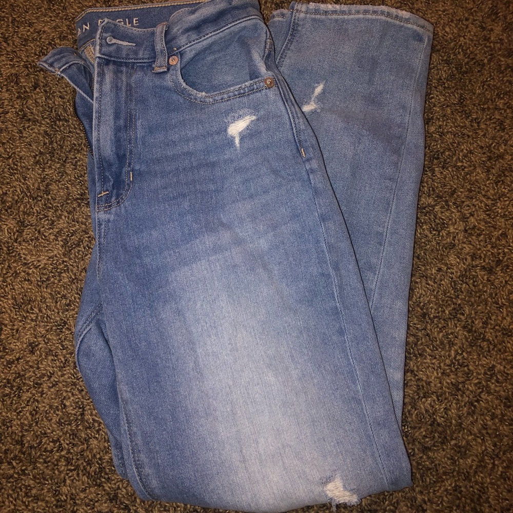 AE Mom Jean